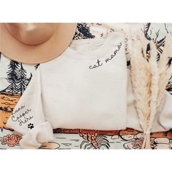custom cat mama sweatshirt with pet name on