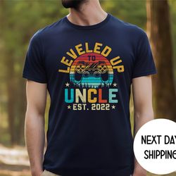 retro uncle shirt ,new uncle gift, leveled up to uncle tee, pregnancy announcement new uncle shirt, uncle announcement r