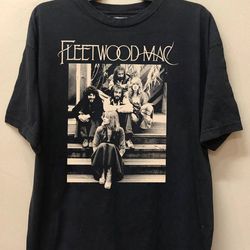 fleetwood mac stevie nicks 2024 live in concert shirt, stevie nicks 2024 tour shirt, vintage stevie nicks fan gifts, mus