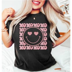 comfort colors valentine heart shirt, retro love shirt,