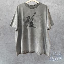 cat playing violin shirt, cute retro minimalistic graphic tee, cat lovers gift, soft distressed cotton shirt, music love