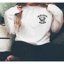 golden retriever women sweatshirt,  golden retriever mama, dog sweatshirt, golden retriever mom, dog mom