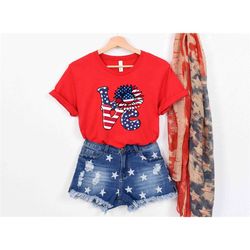 love america sunflower shirt, 4th of july shirt, patriotic shirts, independence day, american flag t-shirt, usa flag flo