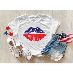 american flag lips shirt, patriotic lips shirt, usa lips shirt, american flag shirt, kisses shirt, woman 4th of july shi