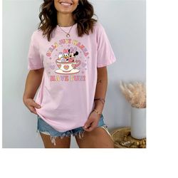 disney minnie daisy summer shirt, girls just wanna