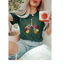 floral lung t-shirt, nurse tee, anatomical lungs t-shirt,