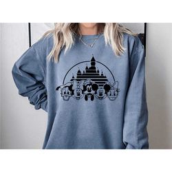 comfort colors disney sweatshirt,disneyland sweatshirt, magic kingdom shirt, family vacation, disney womens shirt, disne