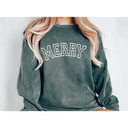 comfort colors merry christmas shirt,merry & bright shirt,women christmas sweatshirt,retro holiday shirt,cute christmas