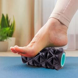 1 plantar fascia foot massager, household flat foot rolling trainer, relaxation, foot therapy