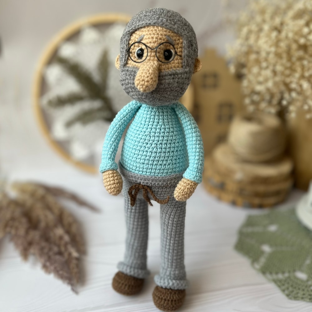Crochet English Pattern PDF Pettson Amigurumi Grandfather Crochet Pettson Crochet Grandpa Farmer Toy 1