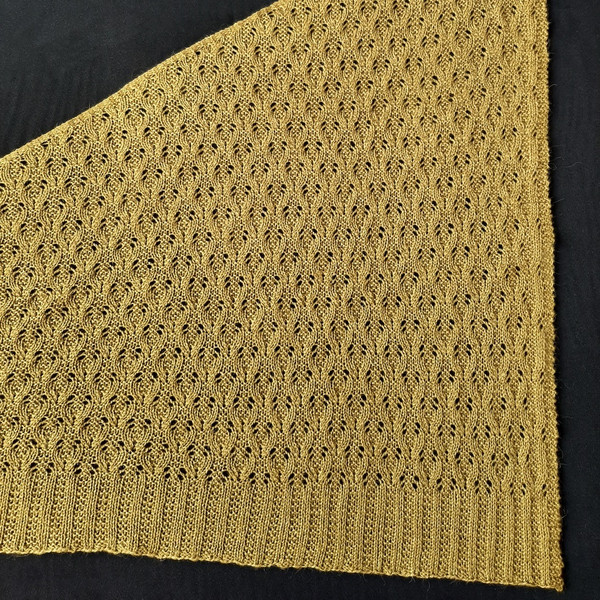 ia-textured-shawl-knitting-pattern.jpg