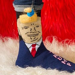 Men's USA Trump Socks - Unisex Novelty Gift Socks That Are Fun And Stylish -  Perfect For Holidays