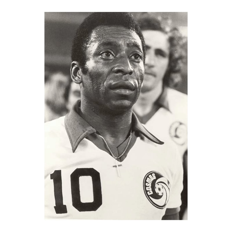 PELE 1940-2022 Essential (11).png