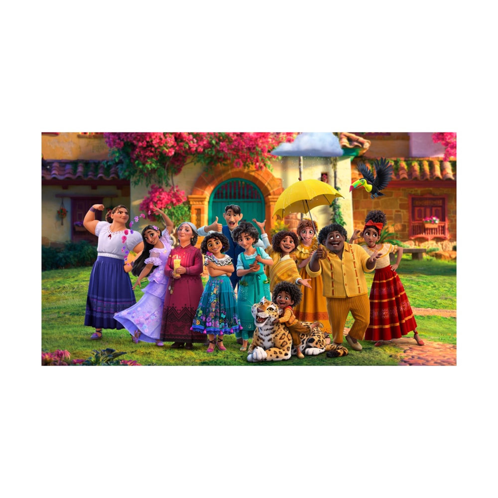 Encanto family (2021) .png