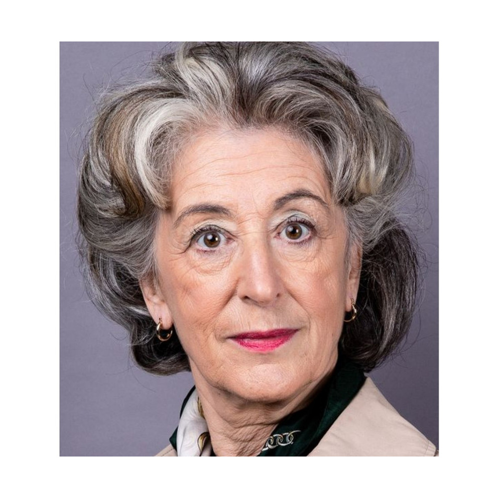 CORRIE LEGENDS- EVELYN PLUMBER Throw Pillow.png