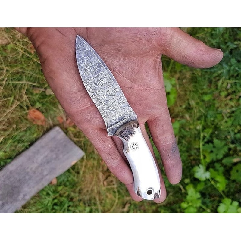 Real Damascus Small EDC Hunting Knife 150 Layers Stag Horn Handle With Leather Sheath 2