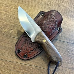 full tang skinning knife with premium n690 steel & walnut wood grip