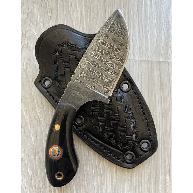 Real Damascus Skinning Knife 150 Layers Full Tang Hunting EDC Knife With Cow Horn Handle 0
