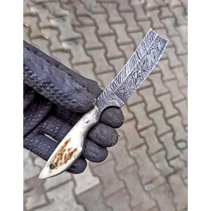 Real Damascus Razor Knife 150 Layers Collector Gift Knife With Stag Horn Handle 5