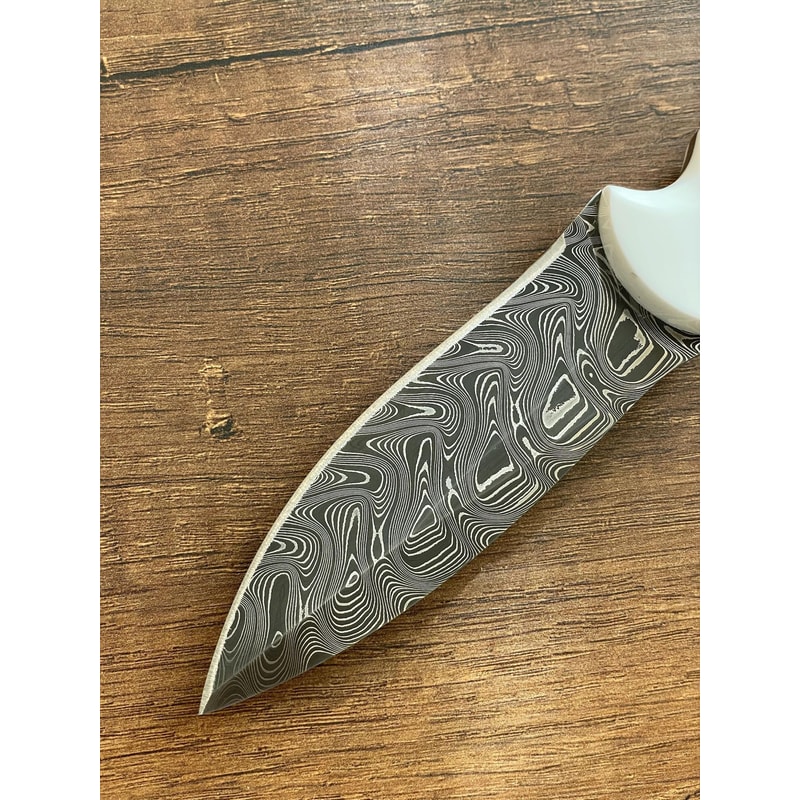 Real Damascus Hunting Knife 150 Layers Full Tang Outdoor Camping Knife White Corian Handle 4