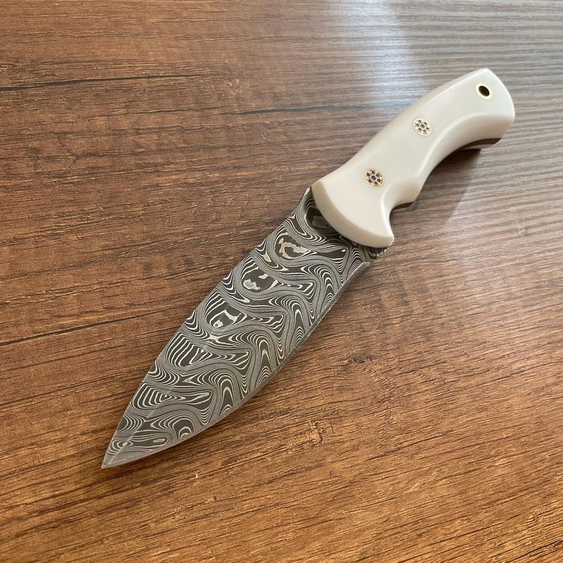 Real Damascus Hunting Knife 150 Layers Full Tang Outdoor Camping Knife White Corian Handle 7
