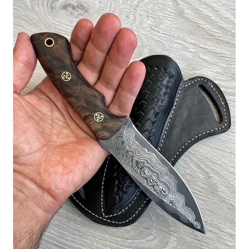Real Damascus Hunting Knife Full Tang EDC Camping Knife With Walnut Wood Handle 4