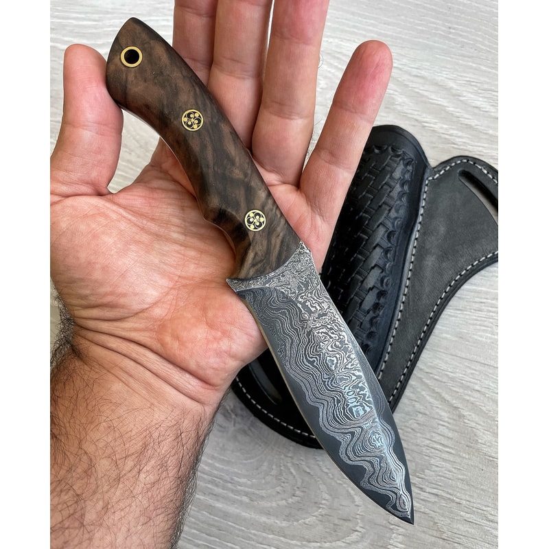 Real Damascus Hunting Knife Full Tang EDC Camping Knife With Walnut Wood Handle 5