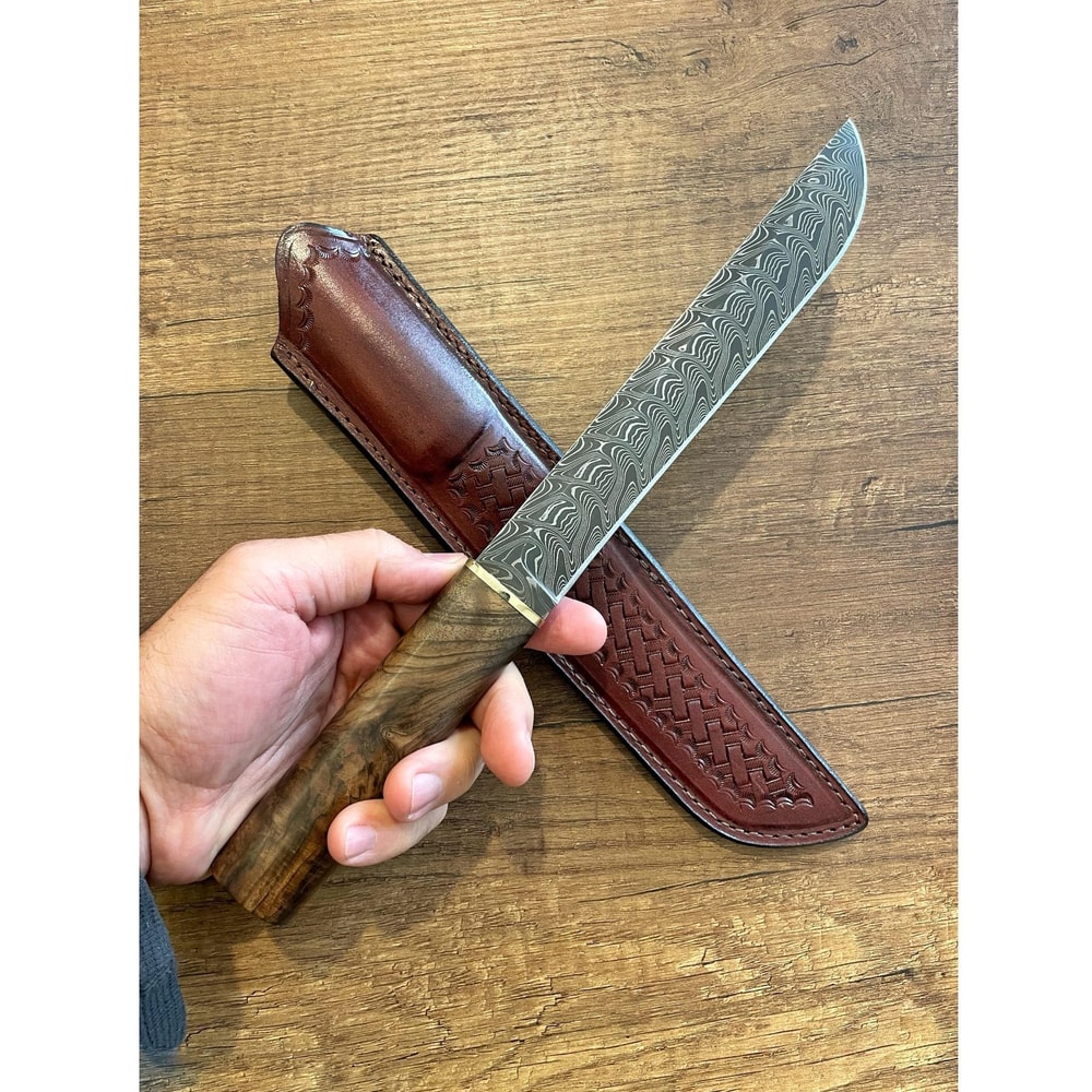 Real Damascus Hunting Knife 150 Layers Heavy Duty Outdoor Knife Walnut Wood Handle 9