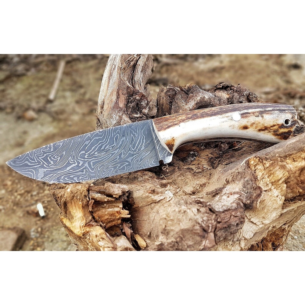 Handmade Damascus Bushcraft Knife Stag Horn Handle Hunting Survival Blade 2