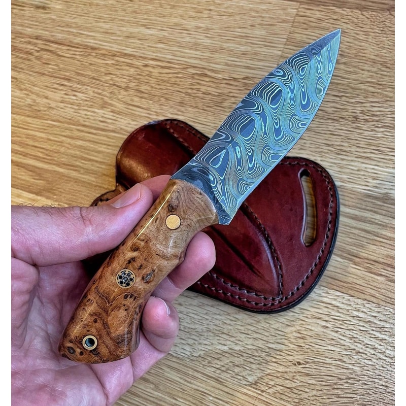 Real Damascus EDC Knife 150 Layers Full Tang Camping Knife Gloss Finished Chestnut Handle 10