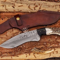 premium damascus outdoor knife – handmade gift for outdoorsmen
