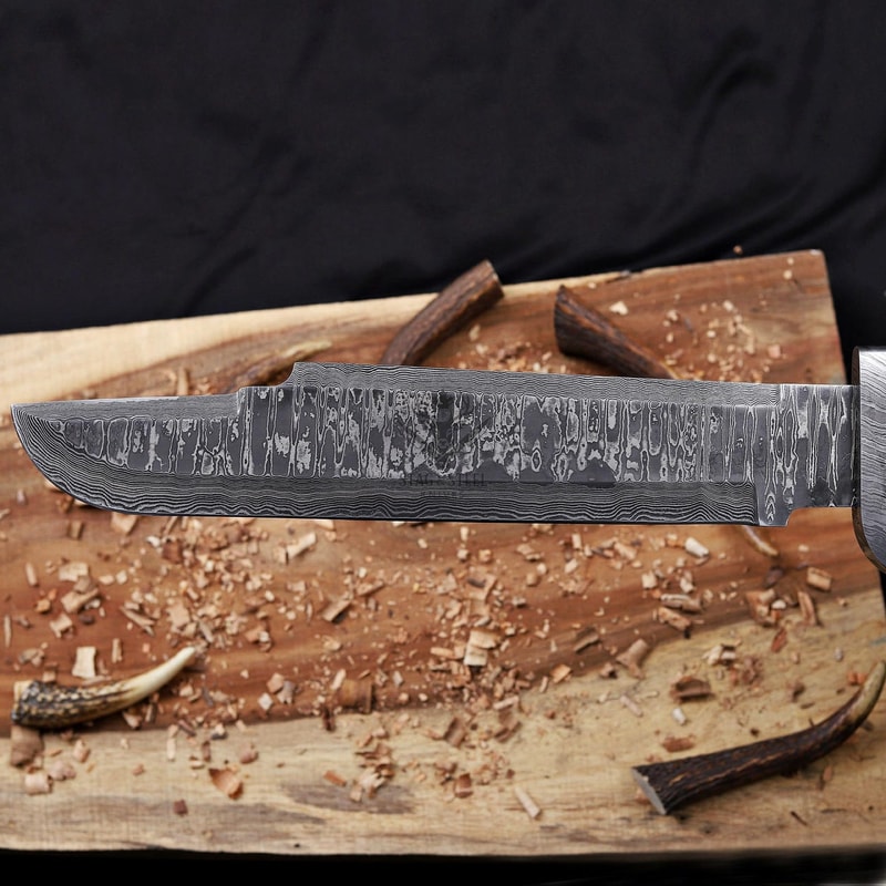 Predator Bowie Knife Damascus Steel Wenge Wood Handle Full Tang Survival Knife 1