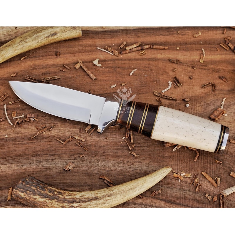 Artisan Crafted Hunting Knife With Leather Carry Sheath 2