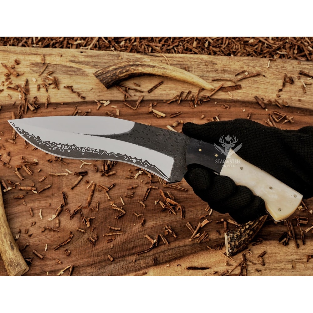 Handmade Outdoor Survival Knife With Stag Horn Handle Design 0