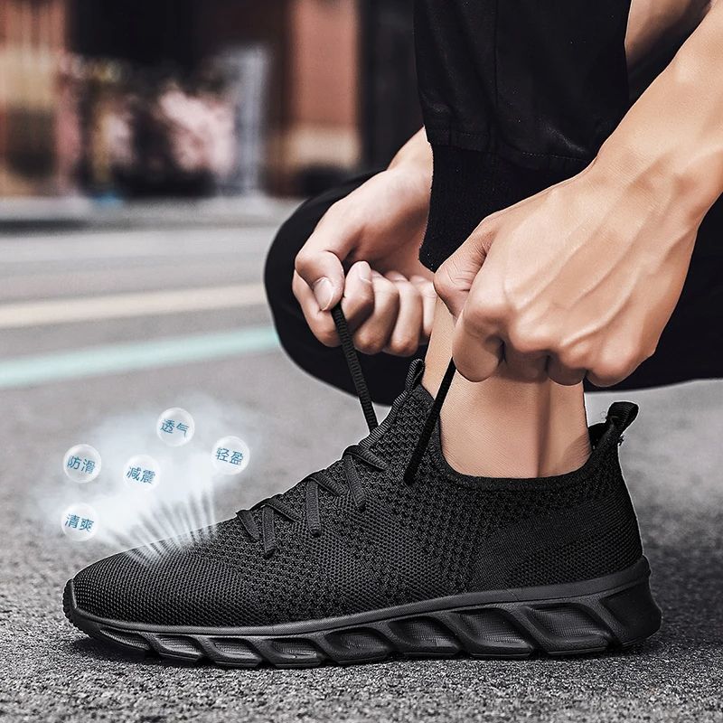 Breathable Men Casual Sports Shoes Summer Light Soft Sole Comfort Outdoor Running Shoes Plus Size M 2