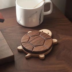 black walnut solid wood turtle insulation mat, creative and cute anti-scald tea coaster & tableware ornament