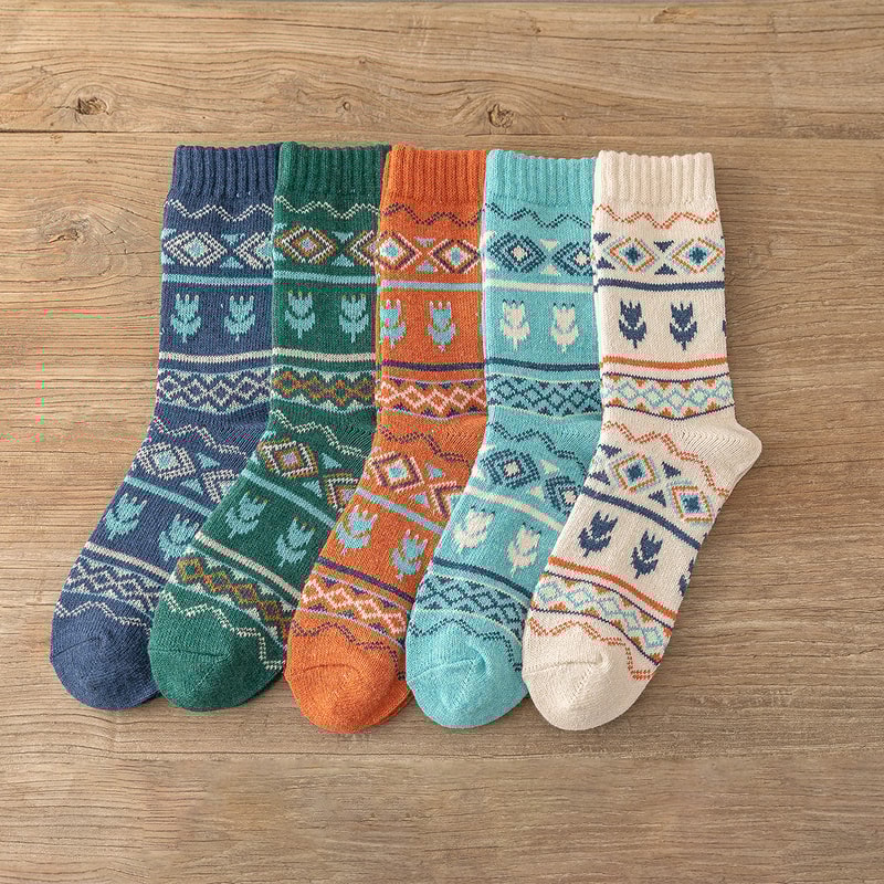 Man Women Socks Retro Style Flower Pattern Thick Warm Winter Socks 6