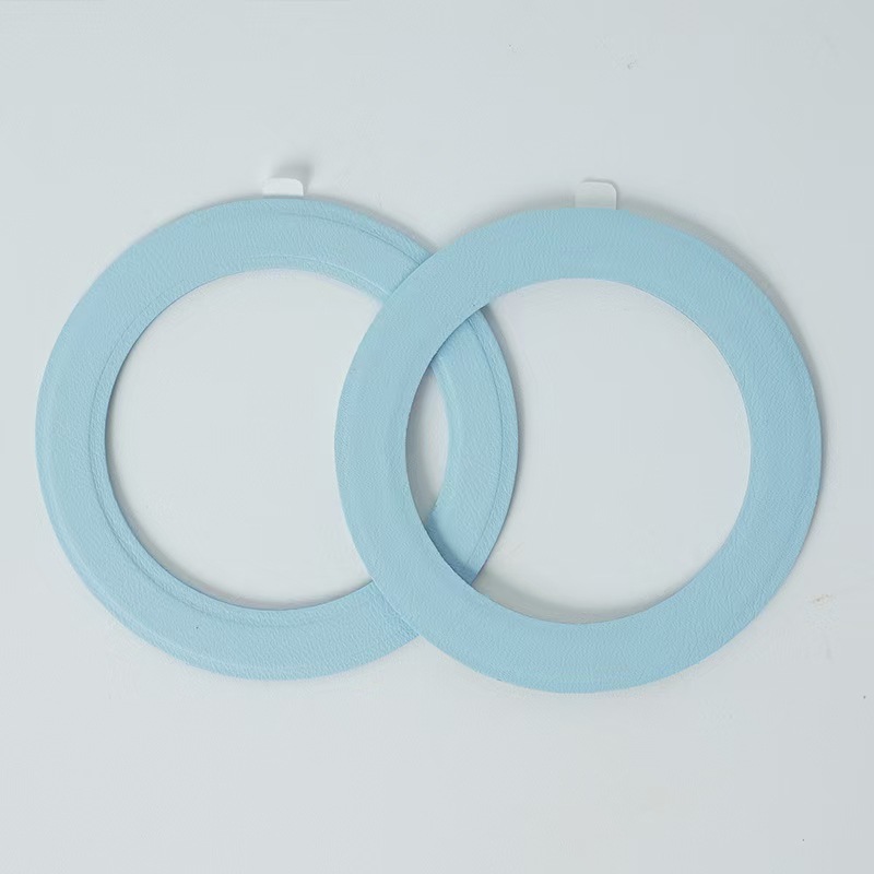 Luxury MagSafe case in PU Leather