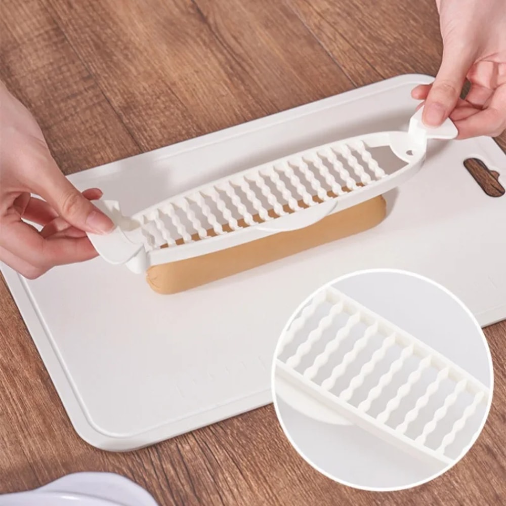 Fish Shaped Banana Slicer And Sausage Slicer Wave Cutter Kitchen Gadget 6