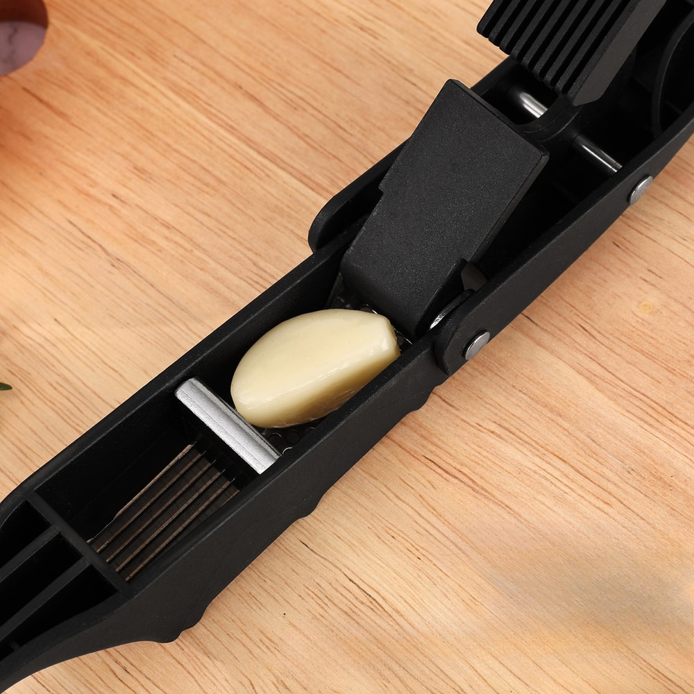 Premium Garlic Press Crusher Tool With Slicer Multi Use Kitchen Garlic Mincer 4