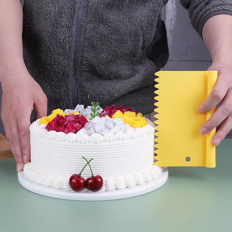 Stainless Steel Bench Scraper Set with Measuring Scale for Bread, Pizza and Pastry