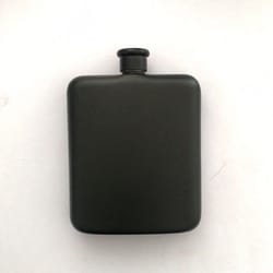 portable stainless steel flask for whiskey and spirits
