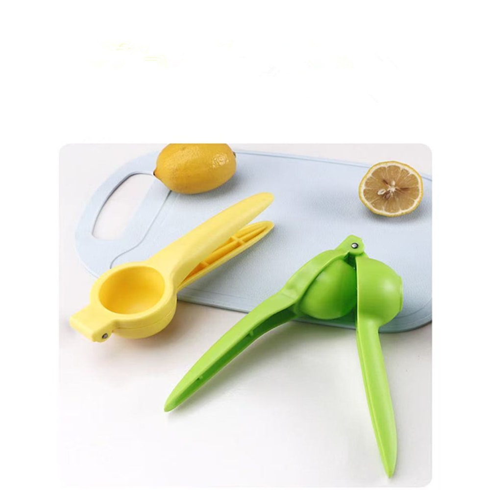 Portable Manual Lemon Juicer Mini Citrus Squeezer Cup 4