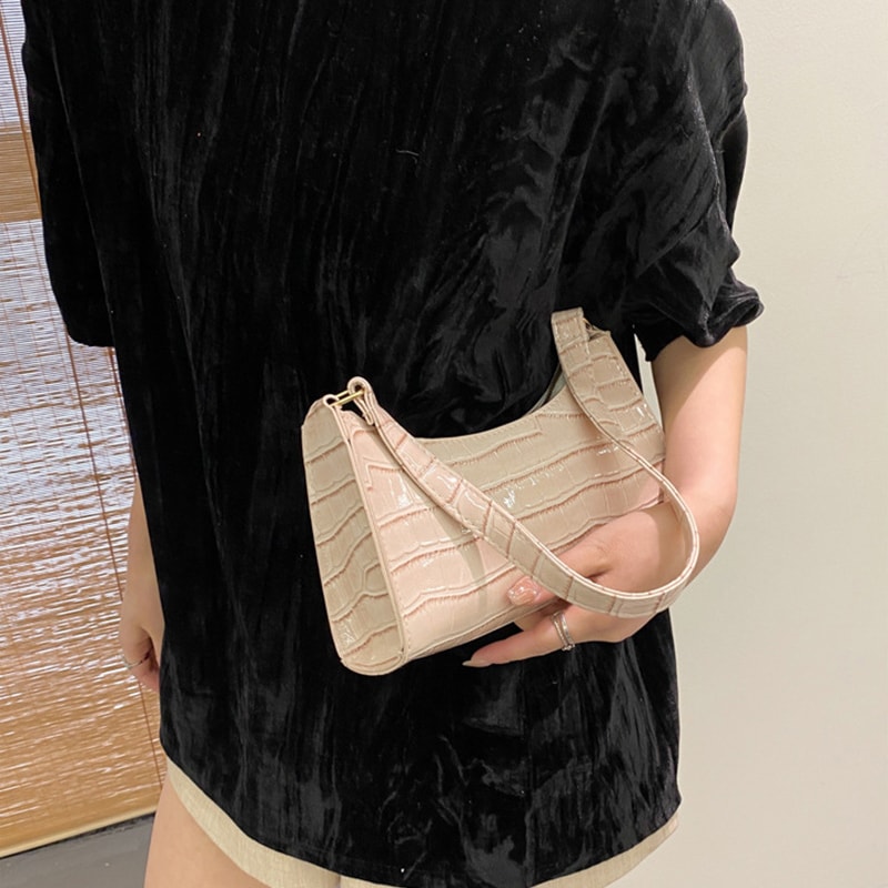 Croc Embossed Underarm Shoulder Bag For Women 4