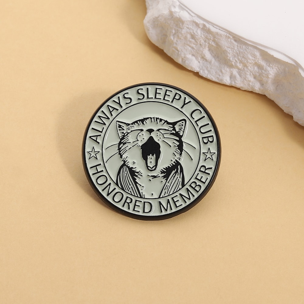 Sleepy Cat Enamel Pin Cute Cat Brooch Lapel Badge Gift