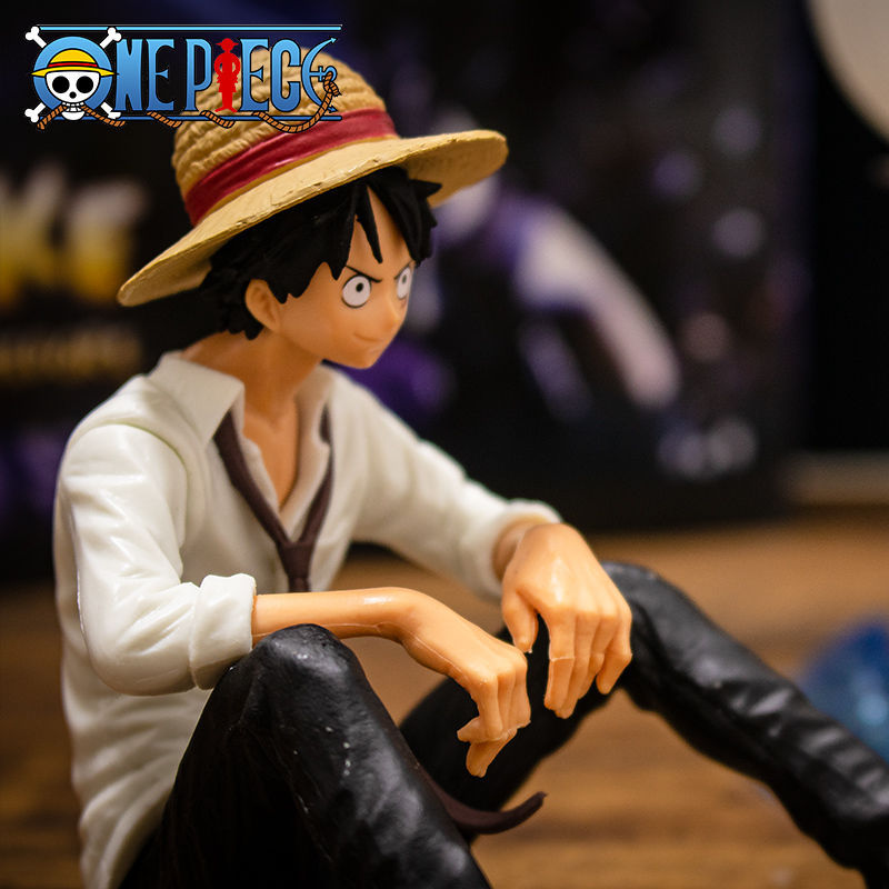One Piece Luffy Sitting PVC Action Figure Perfect Gift For Anime Fans And Collectors 3