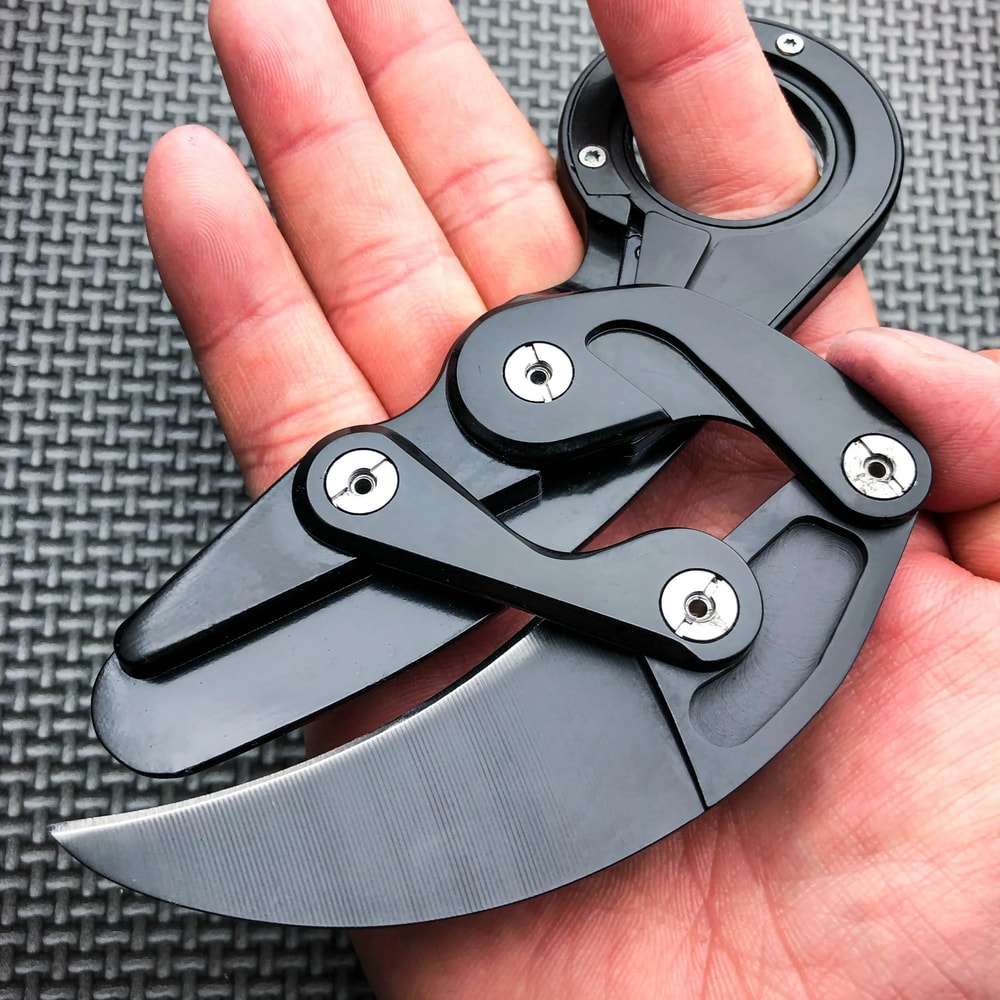 All Steel Tactical Claw Knife Multifunction Outdoor Tool