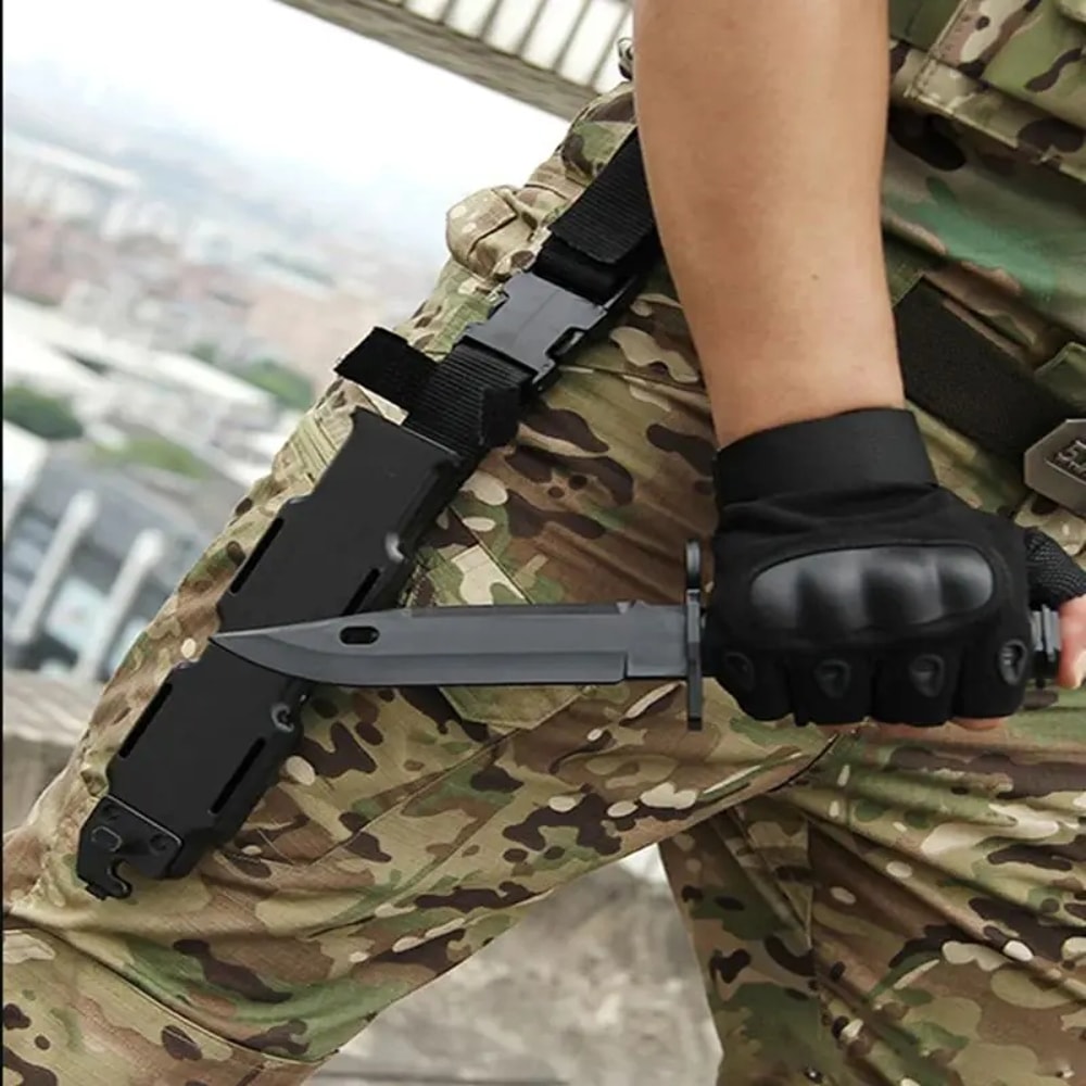 Flexible Rubber Training Knife with Sheath Safe Martial Arts & Halloween Prop