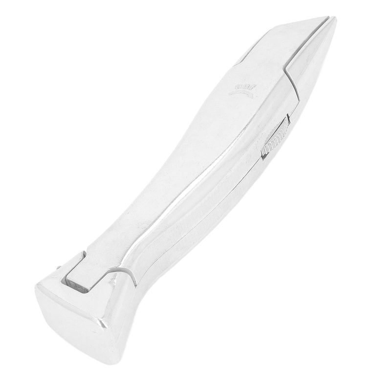 Premium Carpet Hook Knife for Flooring & Cutting Durable Utility Tool