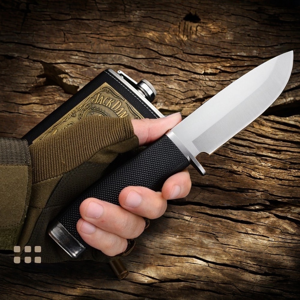 High Hardness Tactical Survival Knife with Nylon Sheath